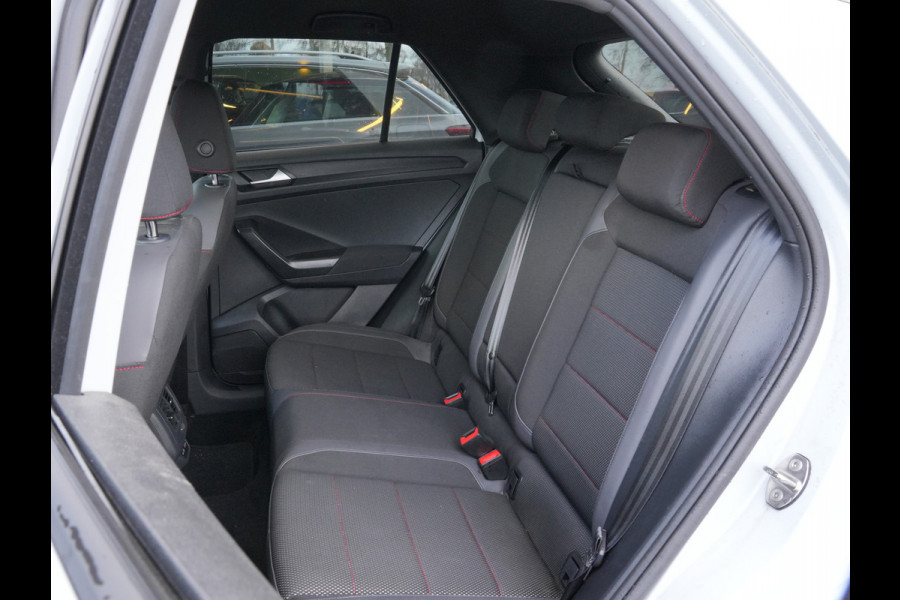 Volkswagen T-Roc 1.5 TSI Sport | Navigatie | Adaptive Cruise | Virtual Cockpit | Android/Apple Carplay