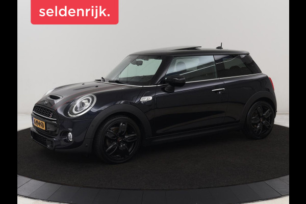 MINI Cooper S 2.0 60 Years | Panoramadak | Stoelverwarming | Leder | Head-Up | Park Assist | Carplay | Navigatie | Keyless | Full LED | Harman/Kardon | Climate control | Cruise control
