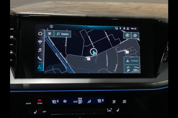 Audi Q4 e-tron 40 Launch edition Advanced 77 kWh|92% SOH|TREKHAAK|PANORAMADAK|AMBIENT LIGHT|NAVIGATIE|STOELVERWARMING|INCL. BTW|