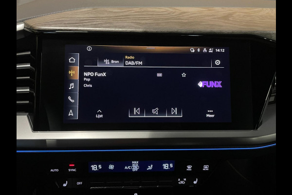 Audi Q4 e-tron 40 Launch edition Advanced 77 kWh|92% SOH|TREKHAAK|PANORAMADAK|AMBIENT LIGHT|NAVIGATIE|STOELVERWARMING|INCL. BTW|