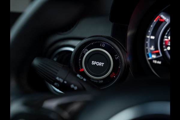 Abarth 595 C Esseesse 70th Anniversary | Beats | Carbon stoelen | Akrapovic | Orig. NL