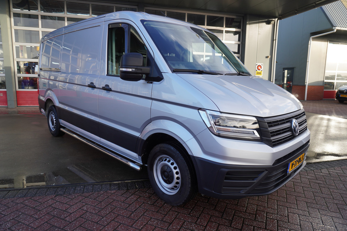 Volkswagen Crafter 35 2.0 TDI 177 PK L3H2 Automaat nr. V002 | Airco | Cruise | 2x geveerde stoel | Apple CP-Android auto