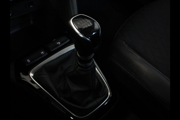 Opel Corsa 1.2 turbo 102pk Elegance | Navigatie | Apple Carplay/Android Auto | Climate Control | Camera | Parkeer sensoren V+A | Lichtmetalen Velgen | Cruise Control