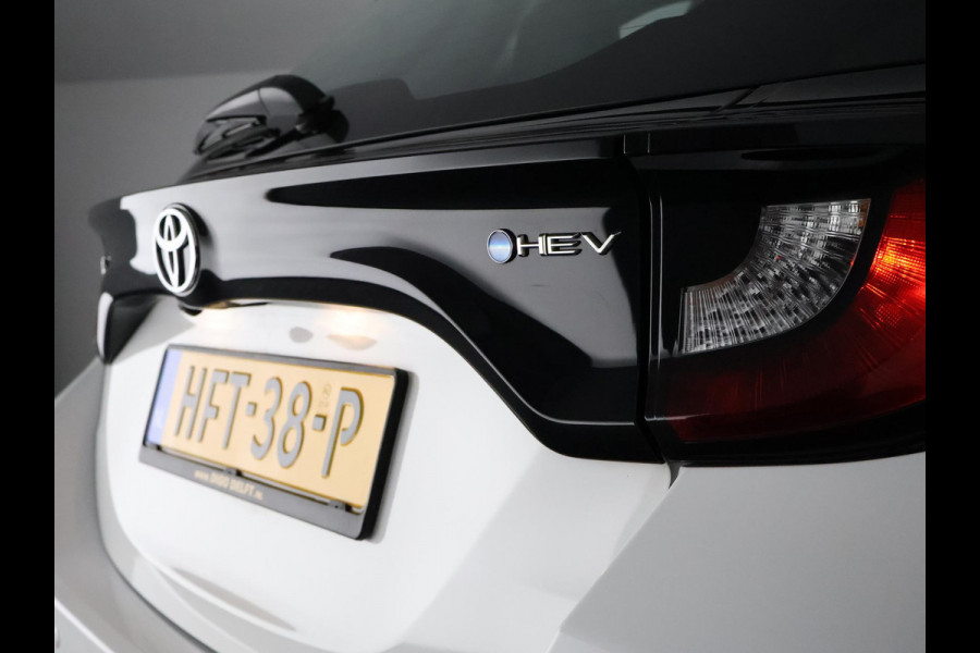 Toyota Yaris 1.5 Hybrid 115 Active | Apple CarPlay & Android auto | Achter Parkeersensoren | Adaptieve Cruise Control |