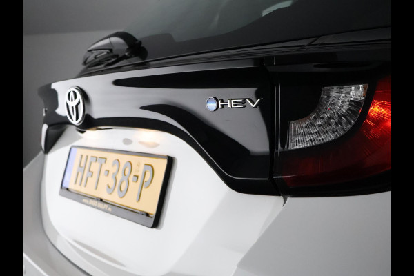 Toyota Yaris 1.5 Hybrid 115 Active | Apple CarPlay & Android auto | Achter Parkeersensoren | Adaptieve Cruise Control |