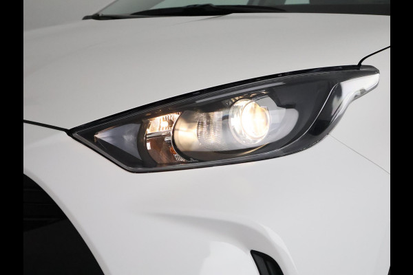 Toyota Yaris 1.5 Hybrid 115 Active | Apple CarPlay & Android auto | Achter Parkeersensoren | Adaptieve Cruise Control |