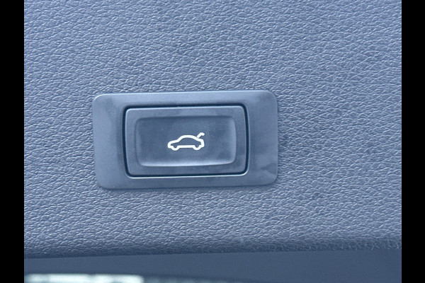 Audi E-tron Sportback Pano|Camera 55 quattro Business edition Plus 95 kWh