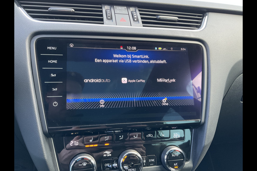 Škoda Octavia Combi 1.5 TSI Au7 Leer Panodak Trekhaak Stoelverw. Carplay Greentech Business Edition Plus