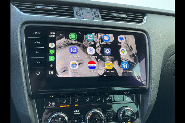 Škoda Octavia Combi 1.5 TSI Au7 Leer Panodak Trekhaak Stoelverw. Carplay Greentech Business Edition Plus