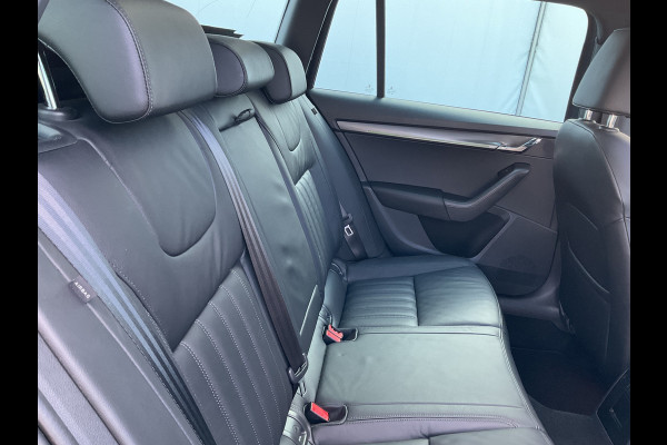 Škoda Octavia Combi 1.5 TSI Au7 Leer Panodak Trekhaak Stoelverw. Carplay Greentech Business Edition Plus