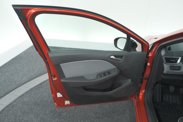 Renault Clio 1.0 TCe 90 GPF techno | 360 Camera | Adaptieve Cruise Control | 9.3 Inch Groot Scherm