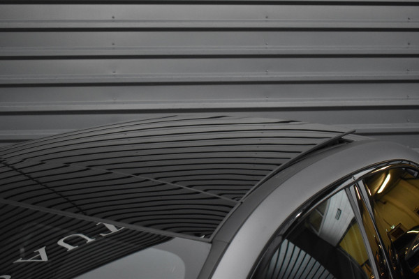 Mercedes-Benz A-Klasse 180 AMG Night | Pano | Memory | Sfeerverlichting | Camera | Stoelverwarming | Orig. NL |