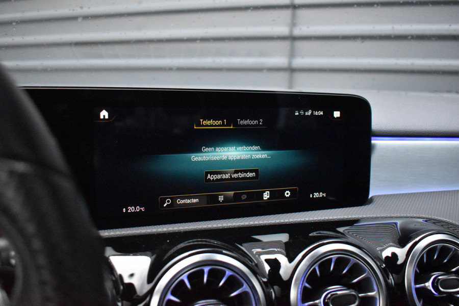 Mercedes-Benz A-Klasse 180 AMG Night | Pano | Memory | Sfeerverlichting | Camera | Stoelverwarming | Orig. NL |