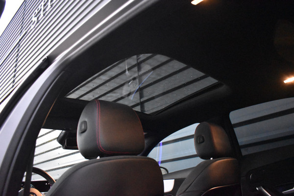 Mercedes-Benz A-Klasse 180 AMG Night | Pano | Memory | Sfeerverlichting | Camera | Stoelverwarming | Orig. NL |