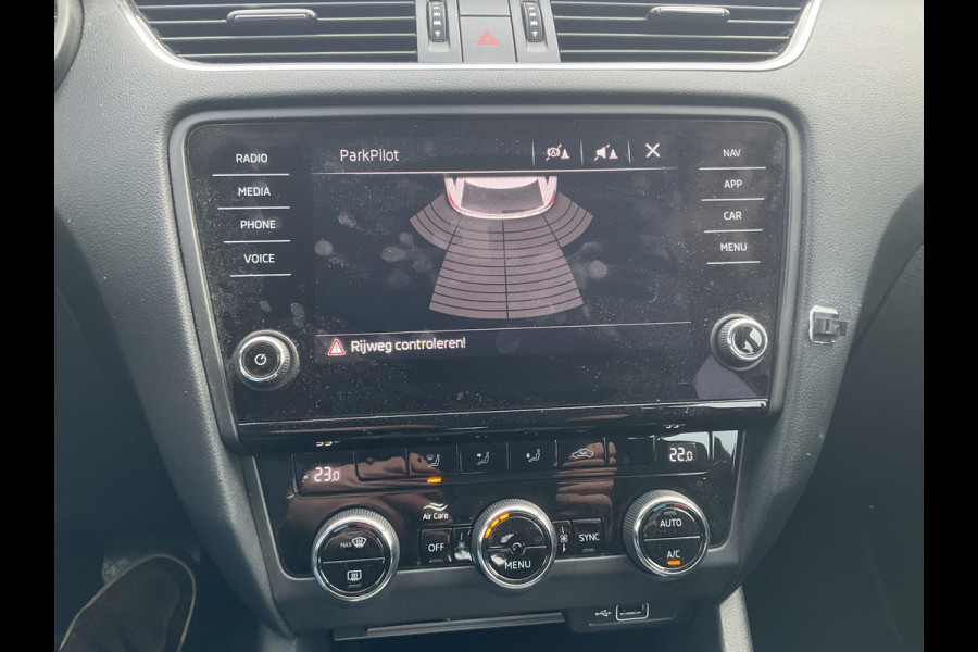 Škoda Octavia Combi 1.6 TDI Automaat 1Eig Carplay Adapt.Cruise Greentech Ambition Business