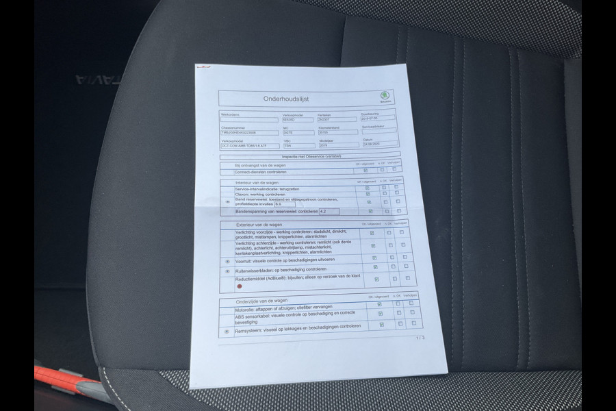 Škoda Octavia Combi 1.6 TDI Automaat 1Eig Carplay Adapt.Cruise Greentech Ambition Business