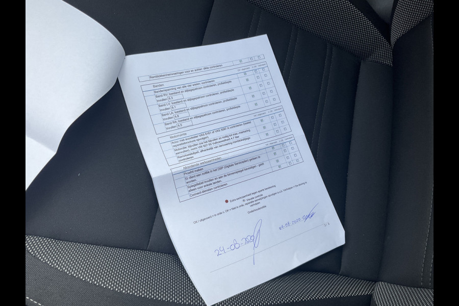 Škoda Octavia Combi 1.6 TDI Automaat 1Eig Carplay Adapt.Cruise Greentech Ambition Business