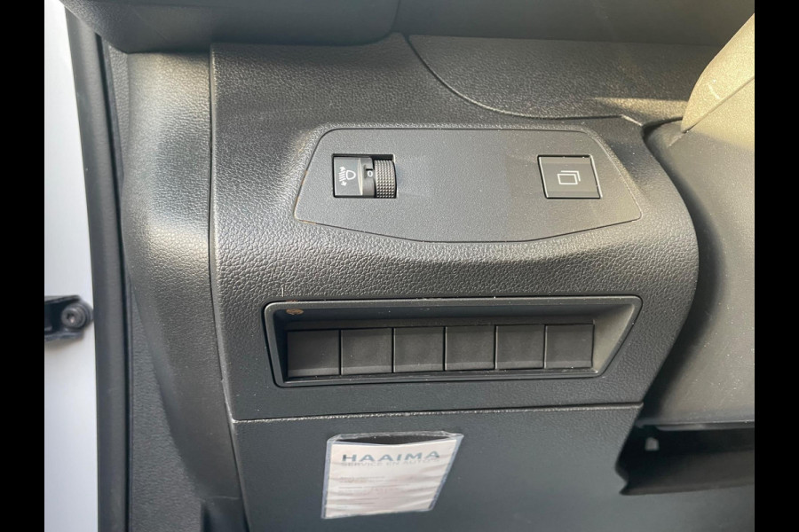 Peugeot Partner 1.5 BlueHDi Airco Navi Trekhaak Carplay