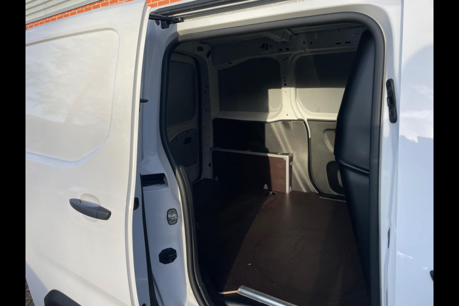 Peugeot Partner 1.5 BlueHDi Airco Navi Trekhaak Carplay