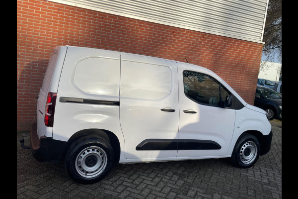 Peugeot Partner 1.5 BlueHDi Airco Navi Trekhaak Carplay