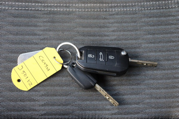 Opel Corsa 1.2 Turbo 101pk Edition org.NL