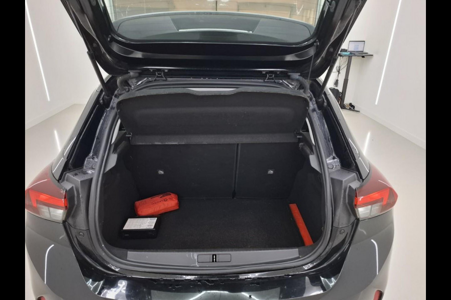 Opel Corsa 1.2 Edition Airco Carplay Navi Cruise Control DAB+ NL Auto + Historie