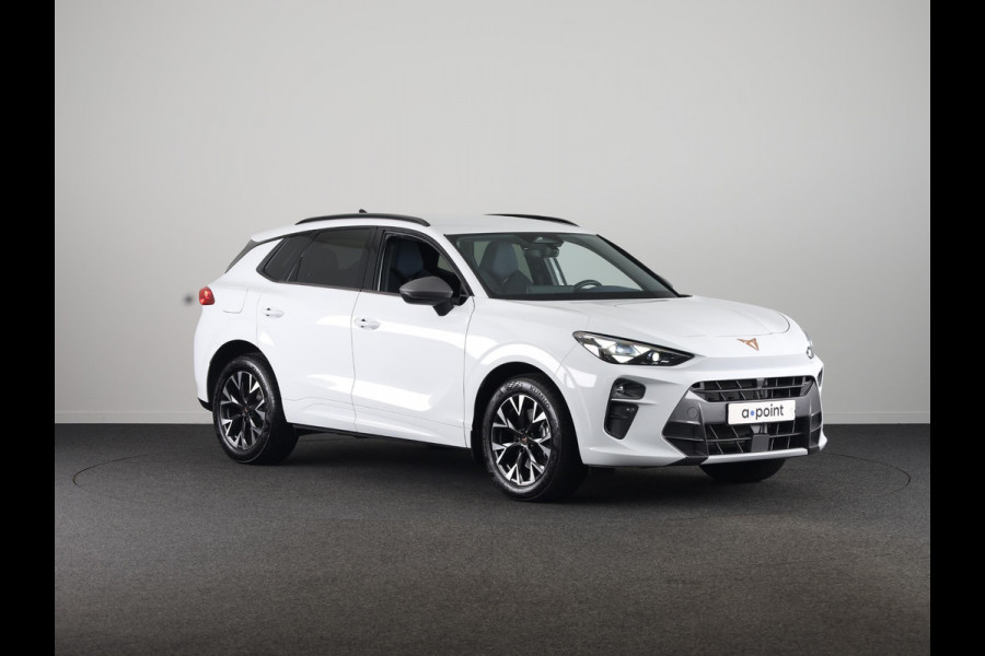 CUPRA Terramar 1.5 TSI e-Hybrid 204pk | Wegklapbare trekhaak | Navigatie via App | Matrix led verlichting | Parkeercamera