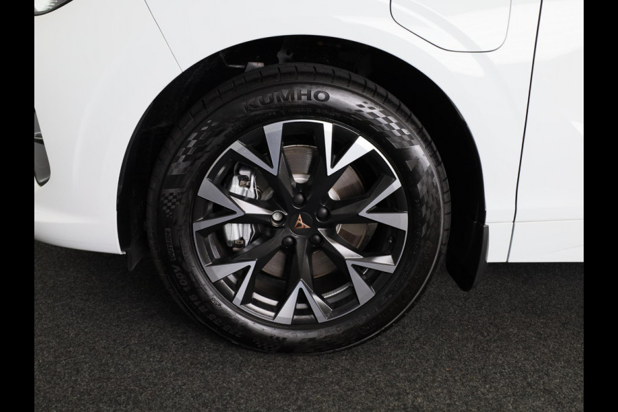 CUPRA Terramar 1.5 TSI e-Hybrid 204pk | Wegklapbare trekhaak | Navigatie via App | Matrix led verlichting | Parkeercamera