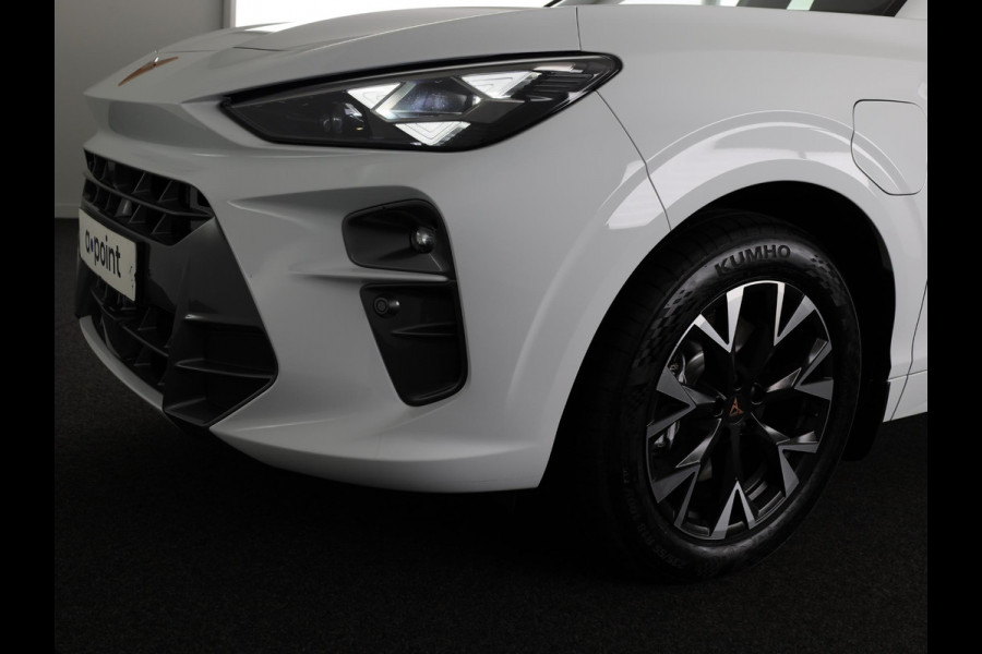 CUPRA Terramar 1.5 TSI e-Hybrid 204pk | Wegklapbare trekhaak | Navigatie via App | Matrix led verlichting | Parkeercamera