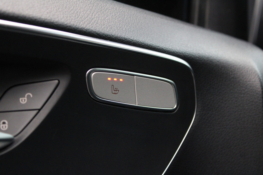 Mercedes-Benz eVito Extra Lang 66 kWh 116pk - Leder - Camera - LED - Carplay/Android - PDC - Stoelverwarming - Snelladen - Rijklaar