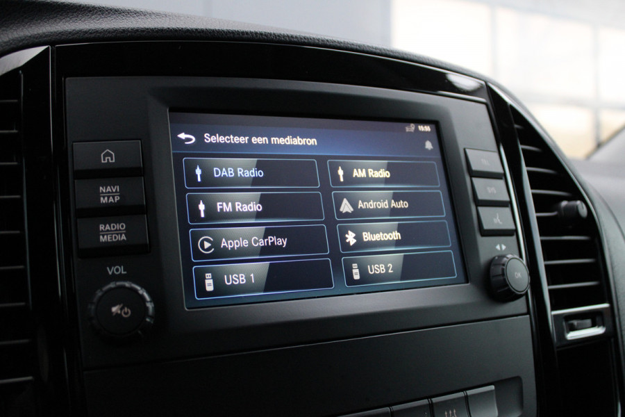 Mercedes-Benz eVito Extra Lang 66 kWh 116pk - Leder - Camera - LED - Carplay/Android - PDC - Stoelverwarming - Snelladen - Rijklaar