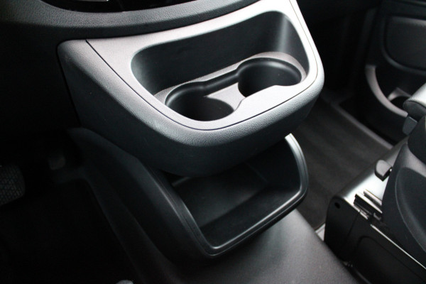 Mercedes-Benz eVito Extra Lang 66 kWh 116pk - Leder - Camera - LED - Carplay/Android - PDC - Stoelverwarming - Snelladen - Rijklaar