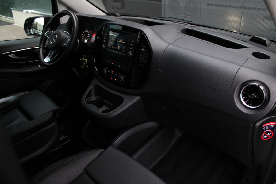 Mercedes-Benz eVito Extra Lang 66 kWh 116pk - Leder - Camera - LED - Carplay/Android - PDC - Stoelverwarming - Snelladen - Rijklaar