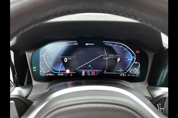 BMW 3-serie 330e eDrive Edition M-sport (NL-auto, 1e Eig, Dealer OnderH, Carplay, Camera, CruiseCon, Leder, Etc)