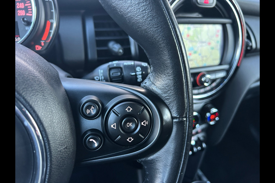 MINI Mini 1.5 Pepper Apple Carplay LED KeyLess NL-Auto Rijklaarprijs!