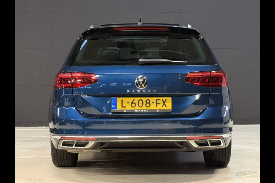 Volkswagen Passat Variant 1.5 TSI 2x R-Line Business + | Panoramadak | Leder | Camera | Afn. trekhaak | Adaptive cruise | Stoelverwarming | Virtual