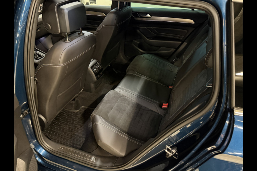 Volkswagen Passat Variant 1.5 TSI 2x R-Line Business + | Panoramadak | Leder | Camera | Afn. trekhaak | Adaptive cruise | Stoelverwarming | Virtual