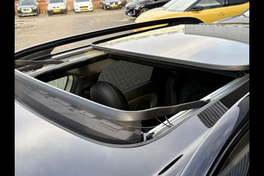 MINI Countryman 1.5 Cooper S E ALL4 Classic | Panoramadak | Lederen bekleding | Adaptive LED | Stoelverwarming | Verwarmd Stuurwiel | Sportstoelen | Climate control | Armsteun | Keyless entry