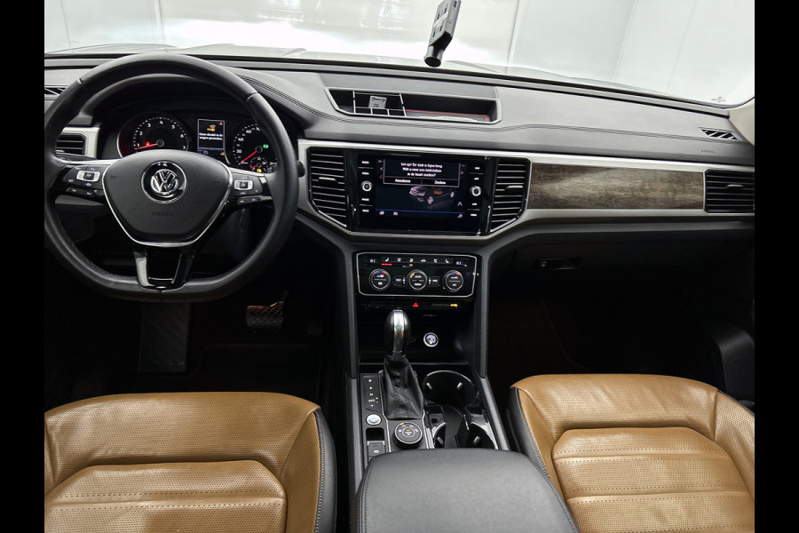 Volkswagen Atlas (Goed OnderH, 7 persoons, Panoramadak, Camera, StoelV, Cruise Con, Automaat, Etc)