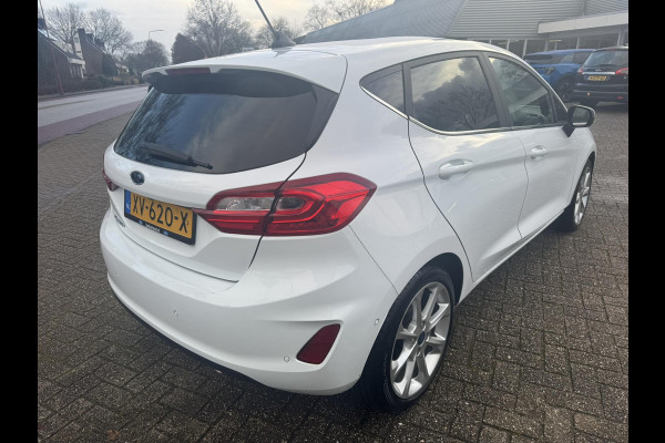 Ford Fiesta 1.0 EcoBoost Titanium 100pk | Adaptive cruise control | Bang&Olufsen | Winter Pack | Camera | Lichtemetalen velgen