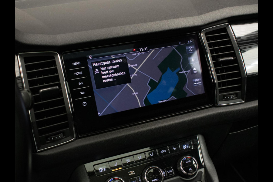 Škoda Kodiaq 1.5 TSI Style Business 7p. (PANORAMADAK,CARPLAY,NAVI,LED,360 CAMERA,CRUISE,ELECTRISCHE STOELEN,KEY LESS,STOELVER.)