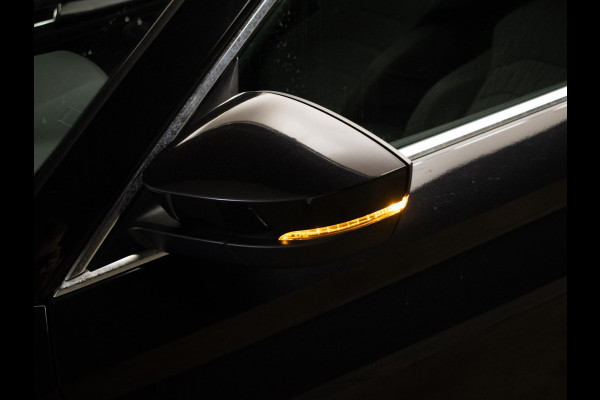 Škoda Kodiaq 1.5 TSI Style Business 7p. (PANORAMADAK,CARPLAY,NAVI,LED,360 CAMERA,CRUISE,ELECTRISCHE STOELEN,KEY LESS,STOELVER.)