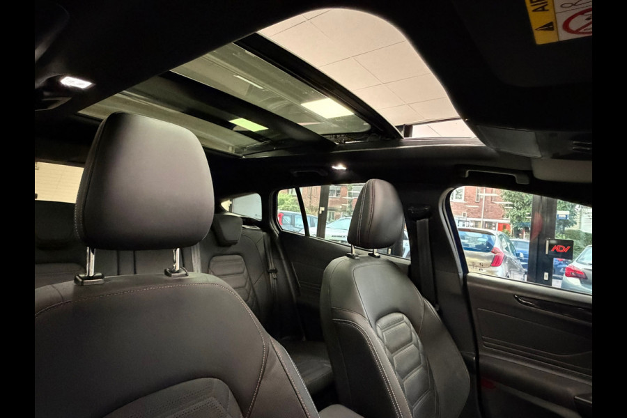 Ford Focus 1.0 ST-Line X AUT. B&O PANO CAMERA PARKEERSENSOREN VOOR EN ACHTER ACC STUURVERWARMING STOELVERWARM DODEHOEK LANE ASSIST