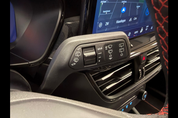 Ford Focus 1.0 ST-Line X AUT. B&O PANO CAMERA PARKEERSENSOREN VOOR EN ACHTER ACC STUURVERWARMING STOELVERWARM DODEHOEK LANE ASSIST