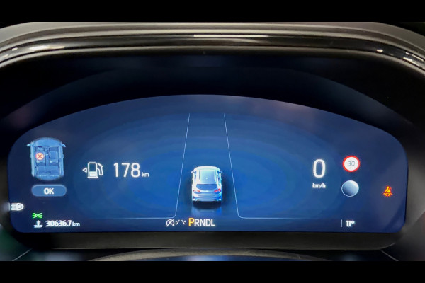 Ford Focus 1.0 ST-Line X AUT. B&O PANO CAMERA PARKEERSENSOREN VOOR EN ACHTER ACC STUURVERWARMING STOELVERWARM DODEHOEK LANE ASSIST