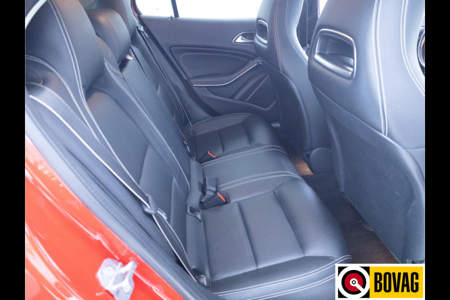 Mercedes-Benz GLA 200 AMG Line Edition Premium Plus Night | Navigatie | Elec. klep | Leer | 19"LMV | Cruise, Trekhaak, High Performance led