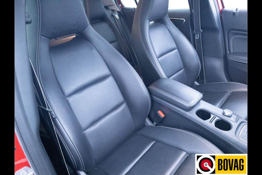Mercedes-Benz GLA 200 AMG Line Edition Premium Plus Night | Navigatie | Elec. klep | Leer | 19"LMV | Cruise, Trekhaak, High Performance led