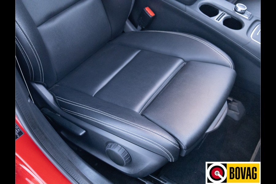 Mercedes-Benz GLA 200 AMG Line Edition Premium Plus Night | Navigatie | Elec. klep | Leer | 19"LMV | Cruise, Trekhaak, High Performance led