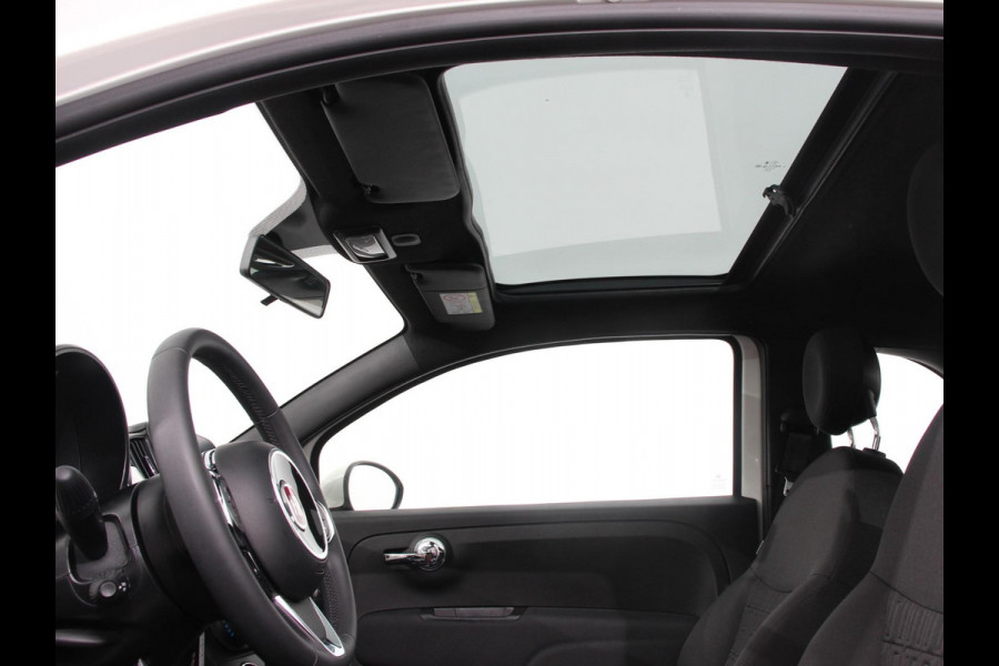 Fiat 500 1.0 Hybrid Dolcevita Finale Panorama dak Airco Cruise Control Navigatie Apple Carplay/Android Auto Dab Digitale Cockpit Parkeer Sensoren  Lichtmetalen Velgen 16" Led