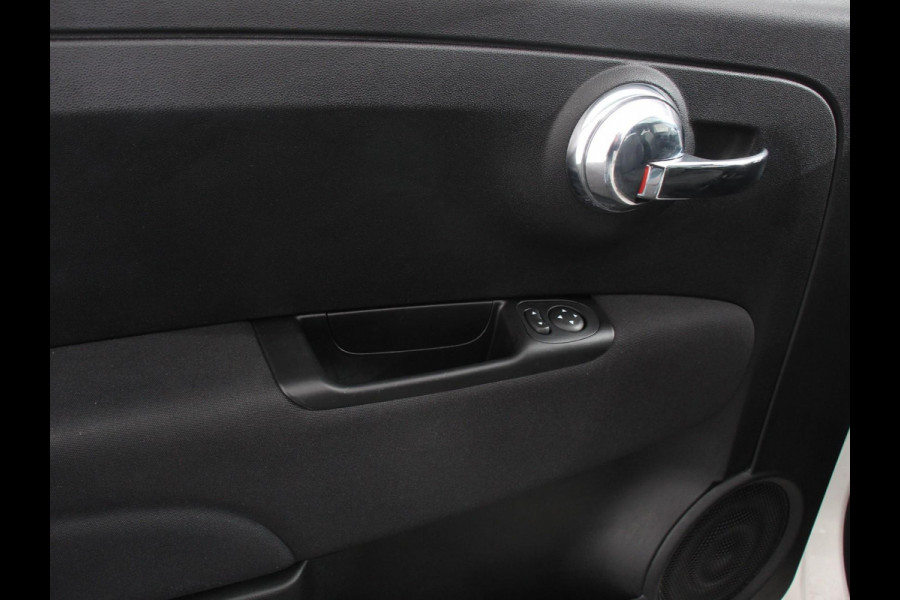 Fiat 500 1.0 Hybrid Dolcevita Finale Panorama dak Airco Cruise Control Navigatie Apple Carplay/Android Auto Dab Digitale Cockpit Parkeer Sensoren  Lichtmetalen Velgen 16" Led